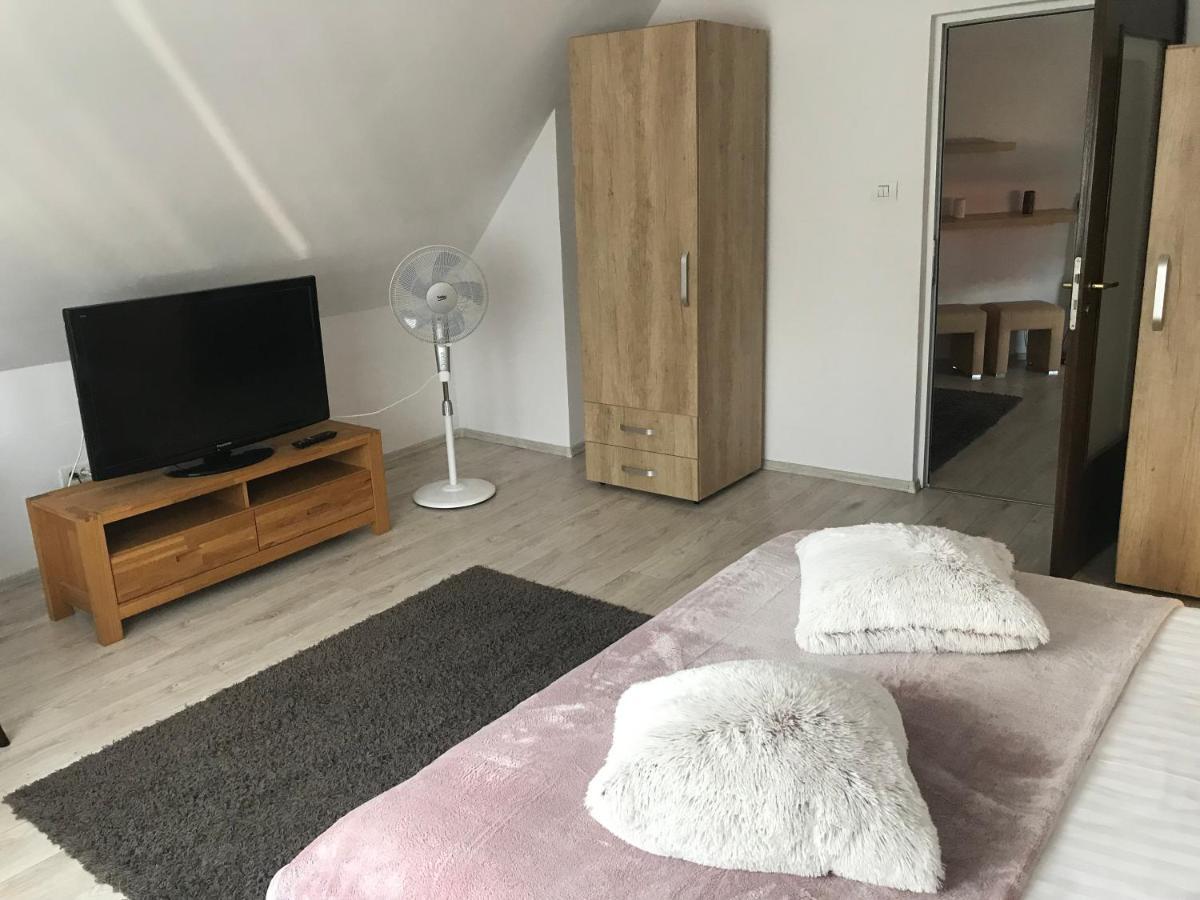 Apartament Modern Brasov Luaran gambar