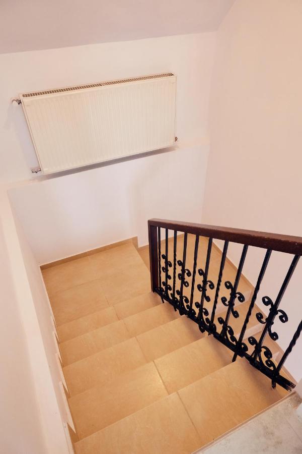 Apartament Modern Brasov Luaran gambar
